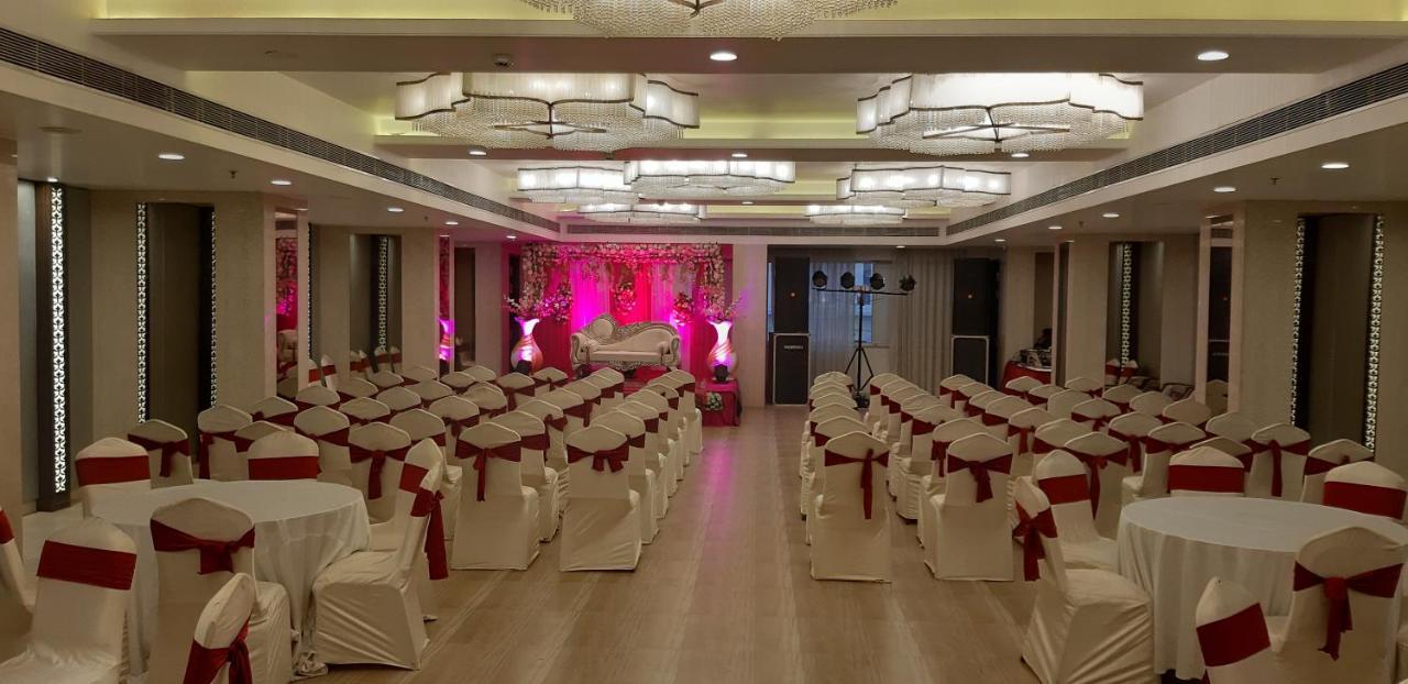 Regenta Central Jaipur Ngoại thất bức ảnh
