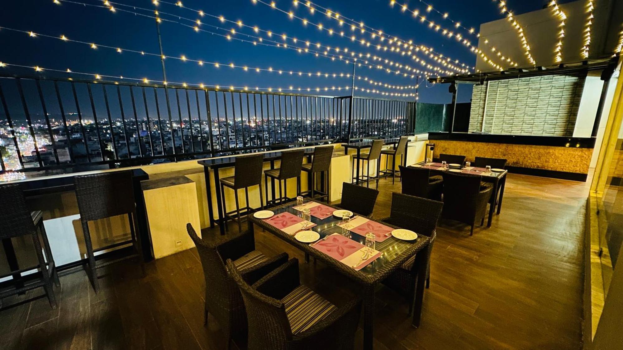 Regenta Central Jaipur Ngoại thất bức ảnh